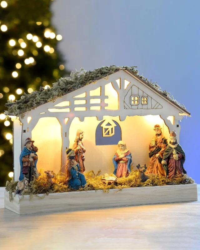 Pre-Lit Christmas Wooden Nativity Scene, 26 cm