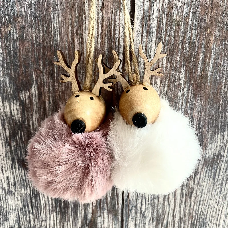 Reindeer Pom Poms